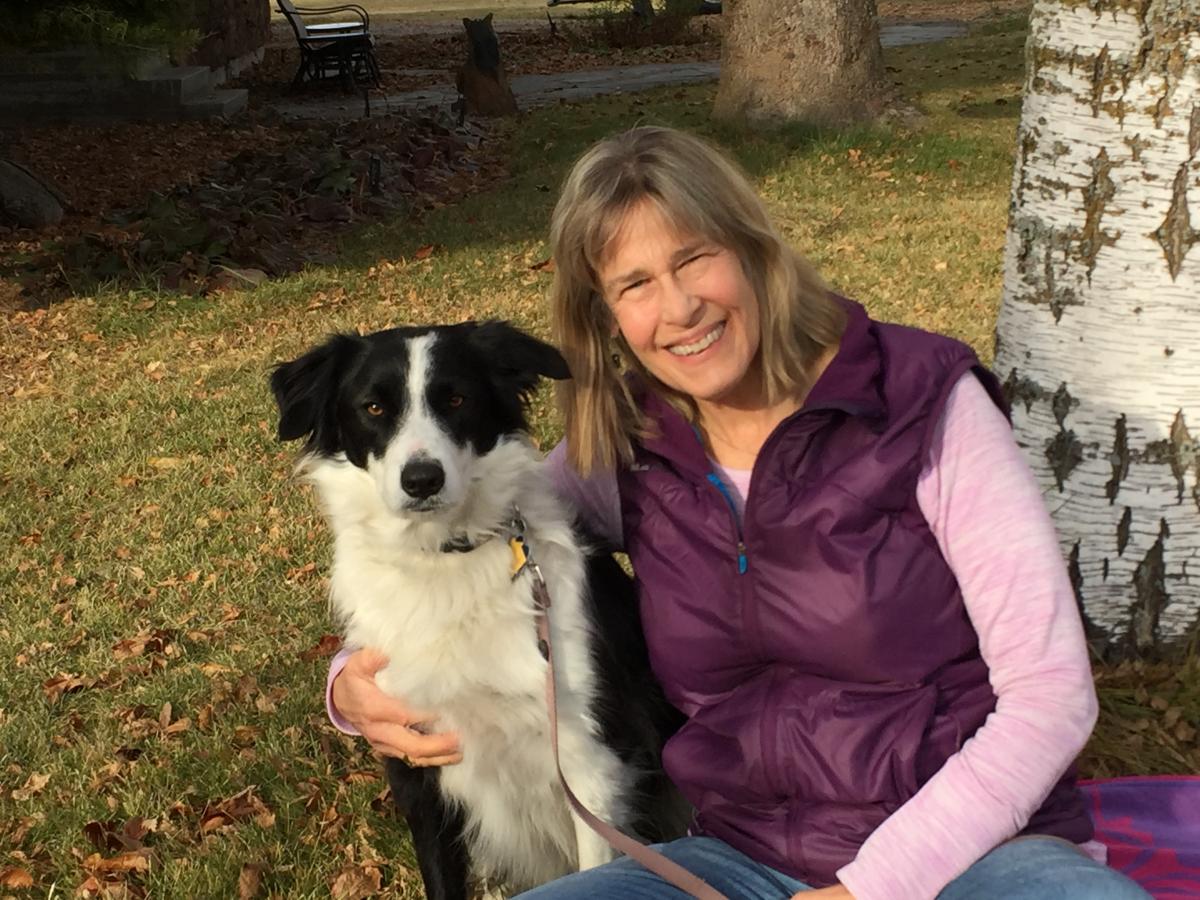 Nancy & Ida Read to Dogs team